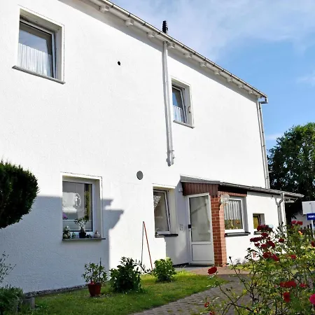 Апартаменты Ferienwohnung Donnerkeil Im Ostsee Зеллин